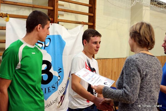 2014-12-18-131908-canon eos 700d